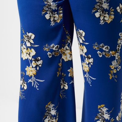 Plus blue floral print palazzo trousers
